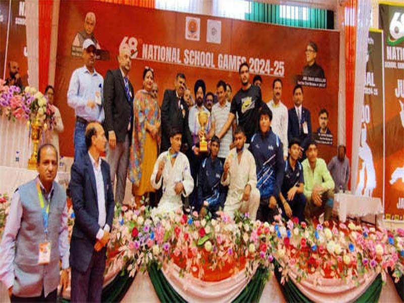 Delhi wins the overall championship at the National School Games.