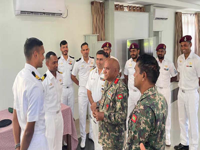 Indian and Maldivian military personnel begin training together.