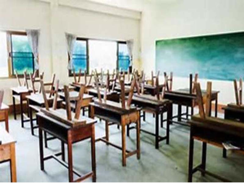 Delhi Schools Move to Hybrid Mode Amid Rising Pollution
