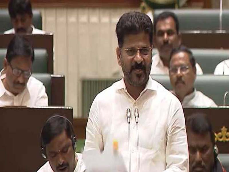 Telangana CM Bans Benefit Shows After Pushpa 2 Stampede