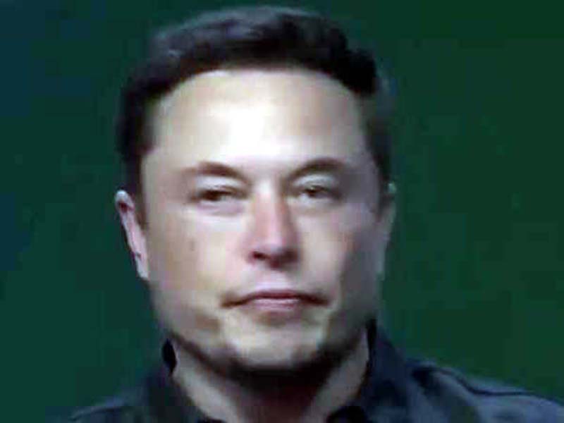 Musk moves SpaceX’s headquarters from California to Texas.