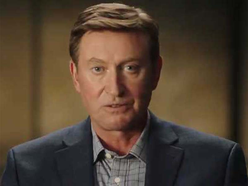 Trump Backs Wayne Gretzky for Canadian PM