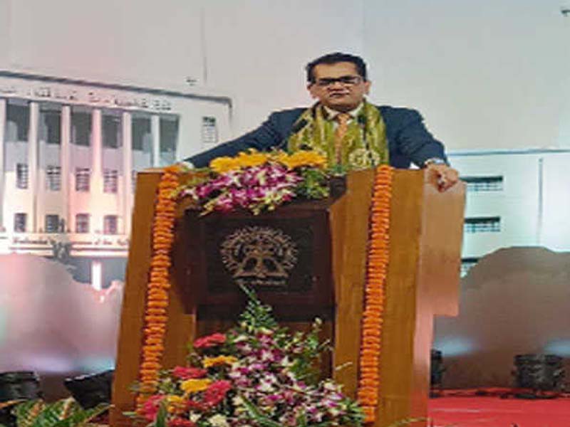 Applied research funding is required to establish India as an innovation hub. Kant, Amitabh