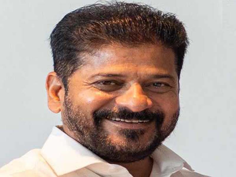 Telangana: To meet with Cong leaders, CM Reddy travels to Delhi