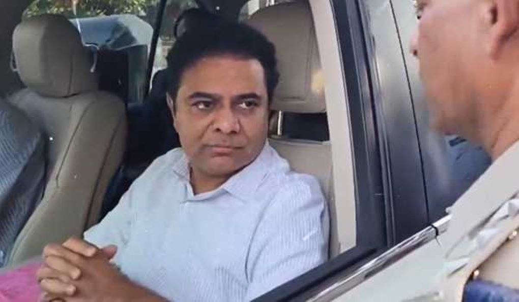 Hyd: In the Formula-E Car Race case, KTR appears before ACB.